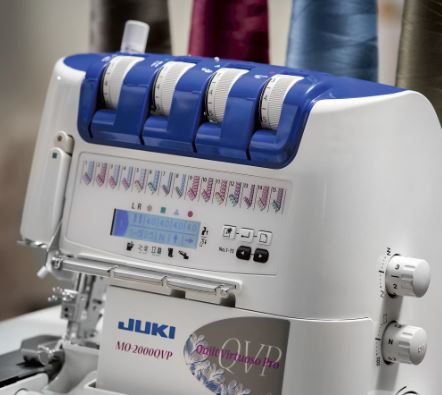 JUKI MO-2000 QVP INKLUSIV RYNKEFOD