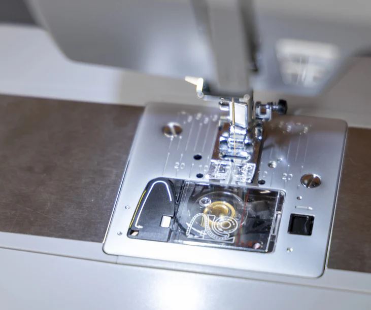 SINGER HEAVY DUTY 6705 – Styrke, hastighed og alsidighed i én maskine!