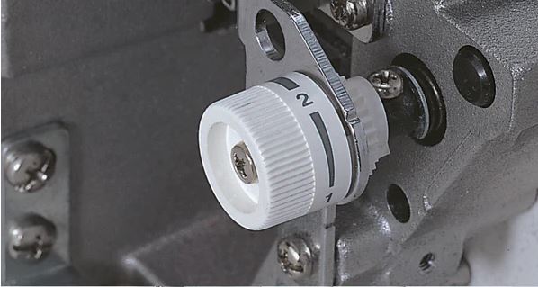 JUKI MO-214D INKLUSIV RYNKEFOD