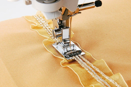 Brother F013 – Snorepåsyningsfod til dekorative detaljer