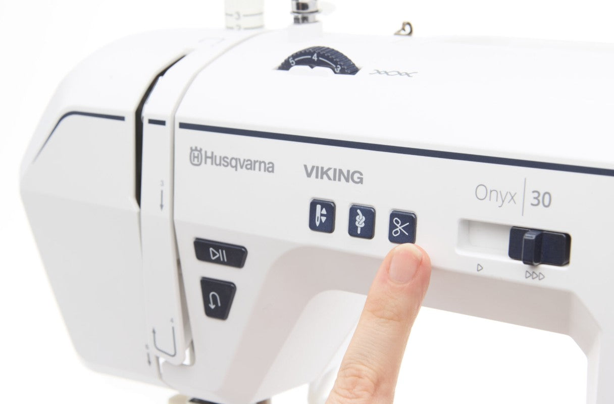 Husqvarna Viking Onyx™ 30