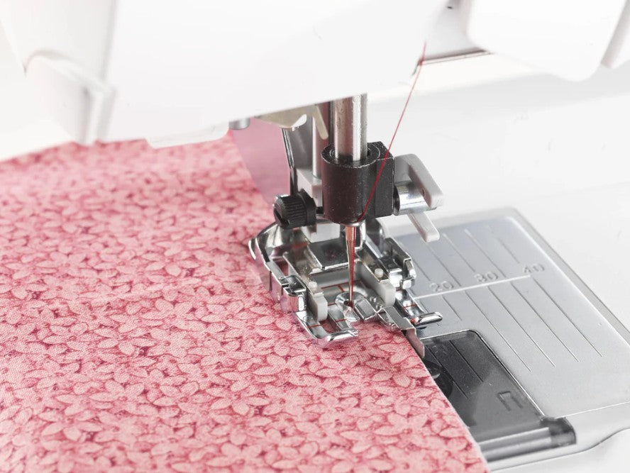 Udskiftelig Sål – 1/4" Quiltetrykfod med Styr