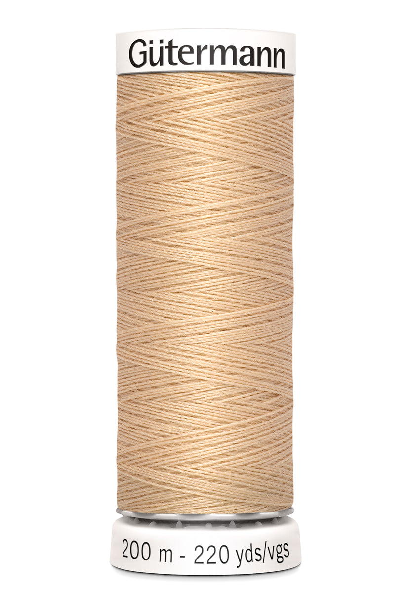 Gütermann alle stoffers sytråd, 200 m, farve 421 – Lys beige
