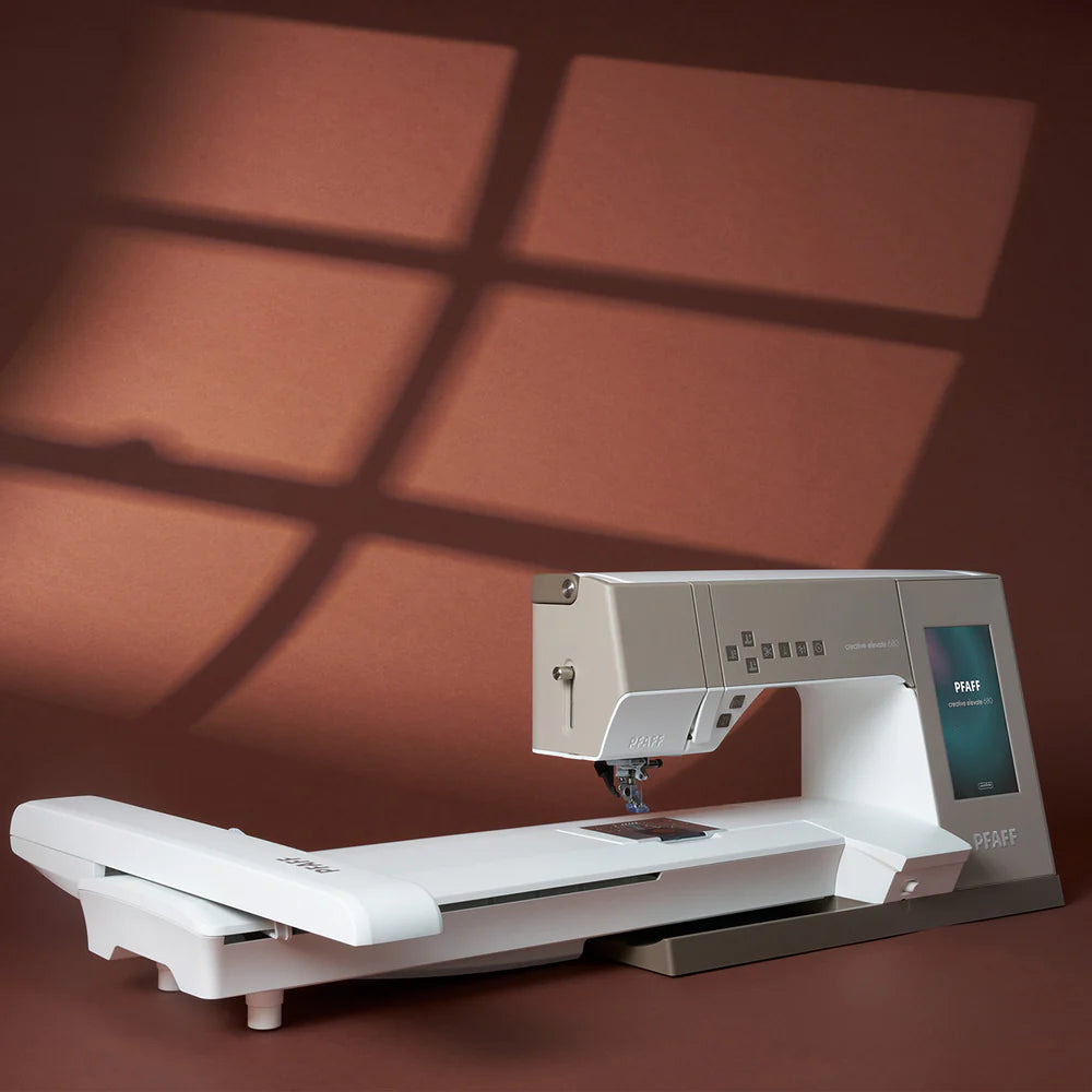 PFAFF Creative Elevate 680 Sy & Broderi