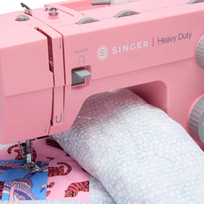 SINGER® Heavy Duty 4411 Pink Limited Edition