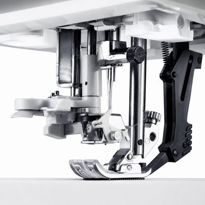 PFAFF® creative expression™ 750 sy- og broderimaskine