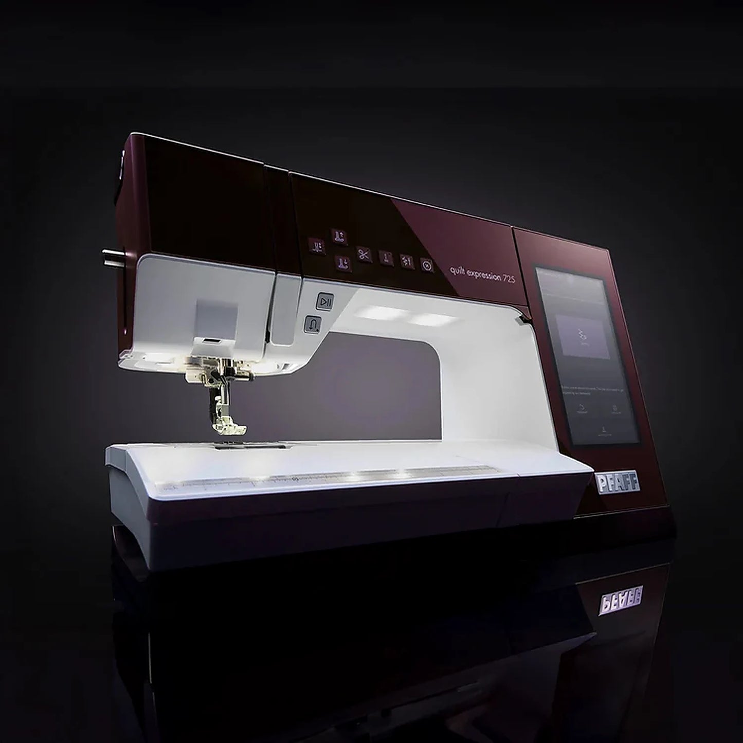 Pfaff expression™ 725